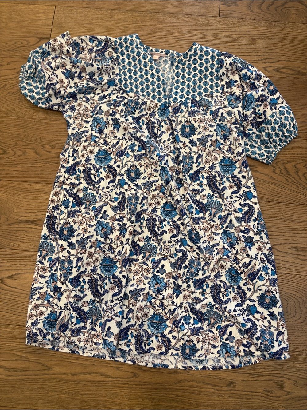 Knox Rose Blue and White Floral Midi Dress